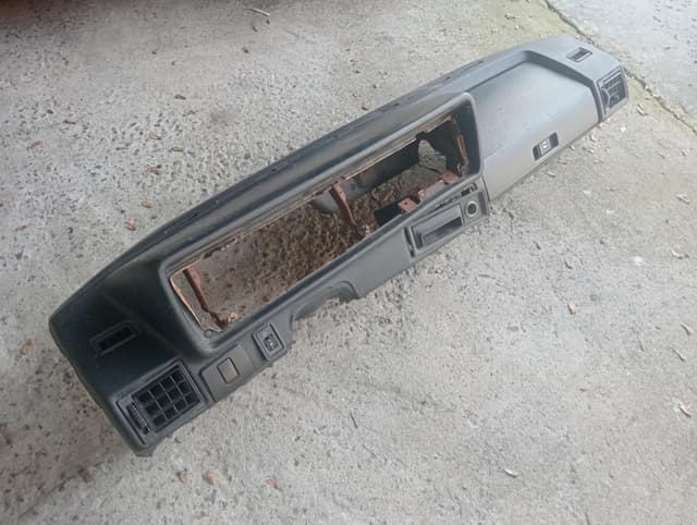 Vw golf mk1 dashboard