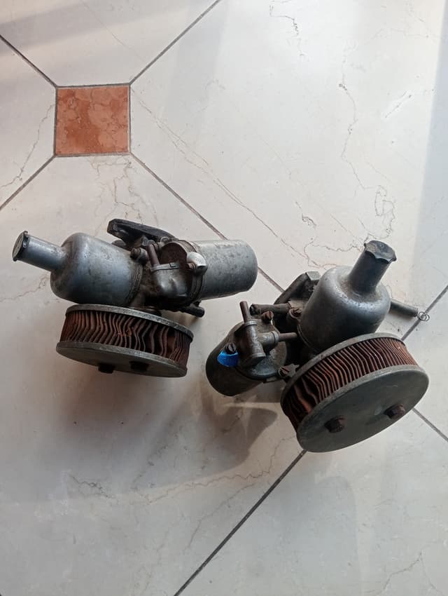 SU Morris mini carburettors